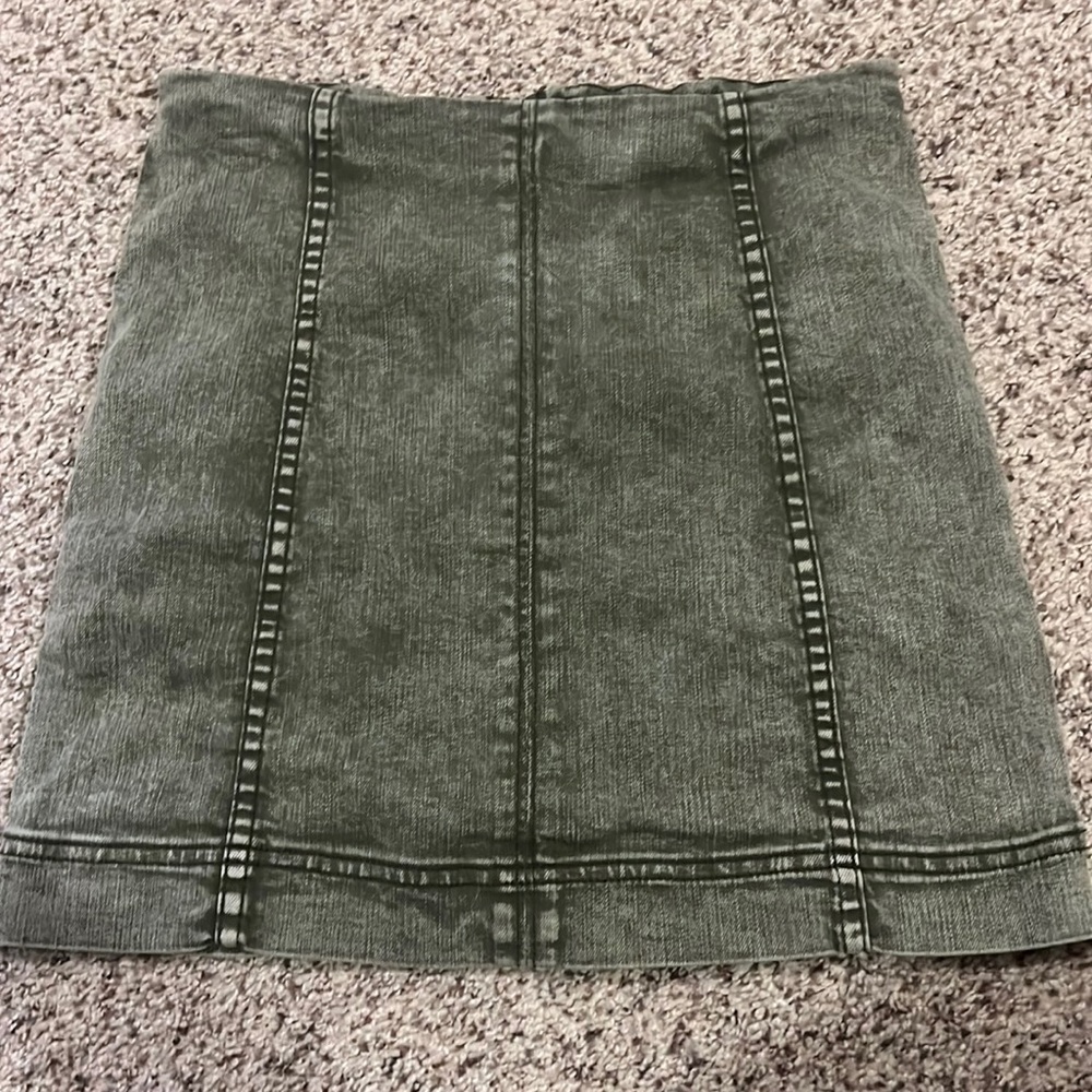 Size 5 sage denim skirt